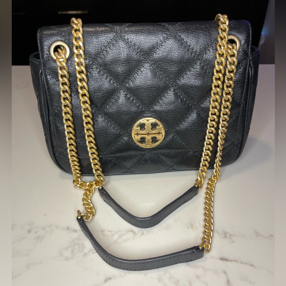Tory Burch Black Willa Quilted Shoulder Bag